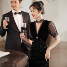 黑色宴会晚礼服2024新款冬季年会艺考礼服连衣裙修身女深V领A字裙