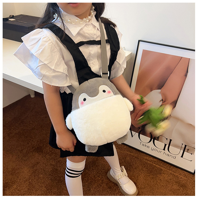 2023 Fashionable new cute cartoon children's trendy bags, plush bags, single-shoulder bags, animal bags, coin purges, and cosmetic bags undefined