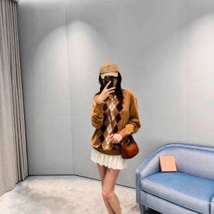 ��Ʒ2025���olo�I�L��  850380 ��ë�汾