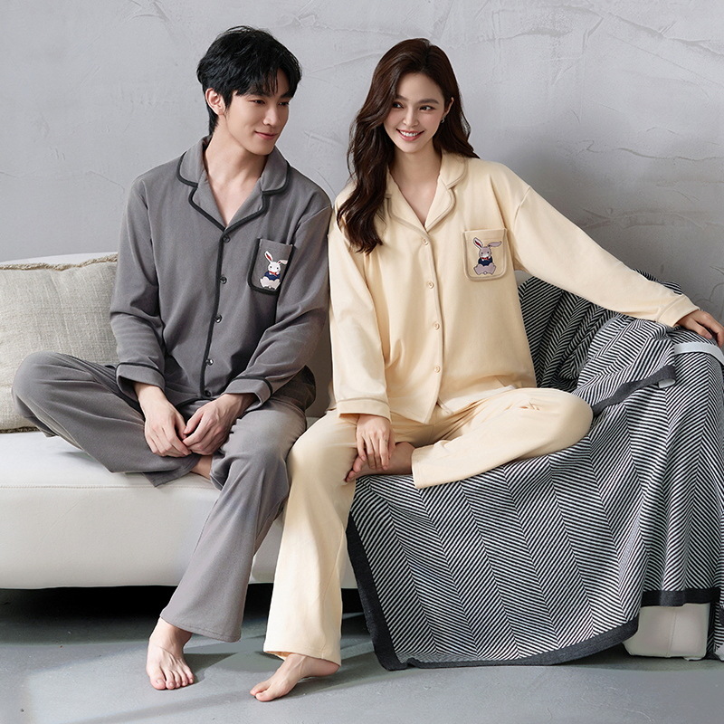 Pajamas de pareja para mujeres 2025 otoño y invierno caliente catiónico de lana cardigan de manga larga calentamiento ropa de hogar para hombres set