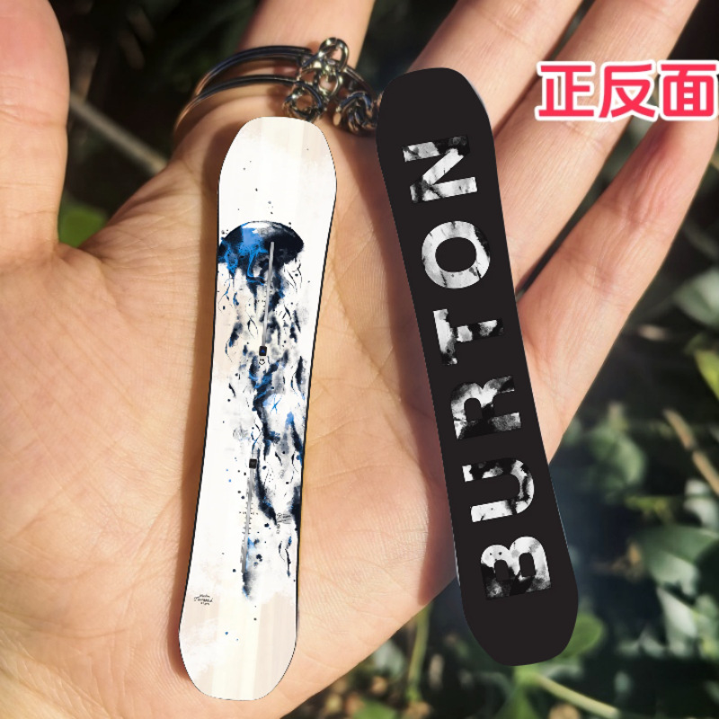 スキー人と同じ滑り板雪板アクリルキーホルダー両面ストラップミニかわいい雪友スポーツプレゼント