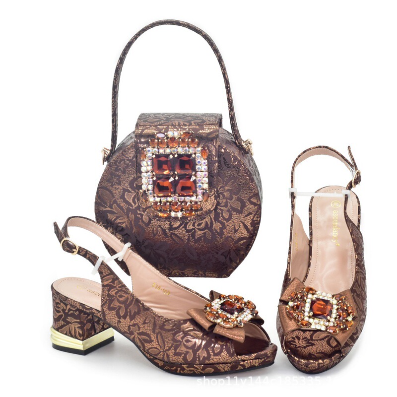 Cross-Border New Italian Fashion Design Rhinestone Peep-Toe Chunky Heel Shoes with Evening Bag Set Cross-Border New Italian Fashion Design Rhinestone Peep-Toe Chunky Heel Shoes with Evening Bag Set