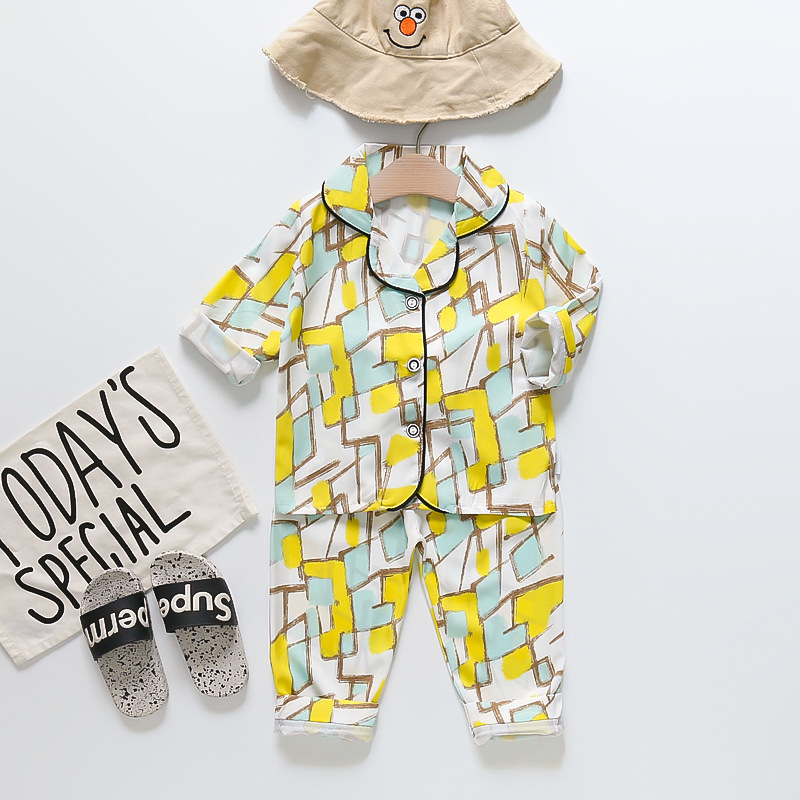 2023 primavera nuevos niños del otoño Pijamas largos oso caliente traje estilo coreano desgaste cómodo lindo moda