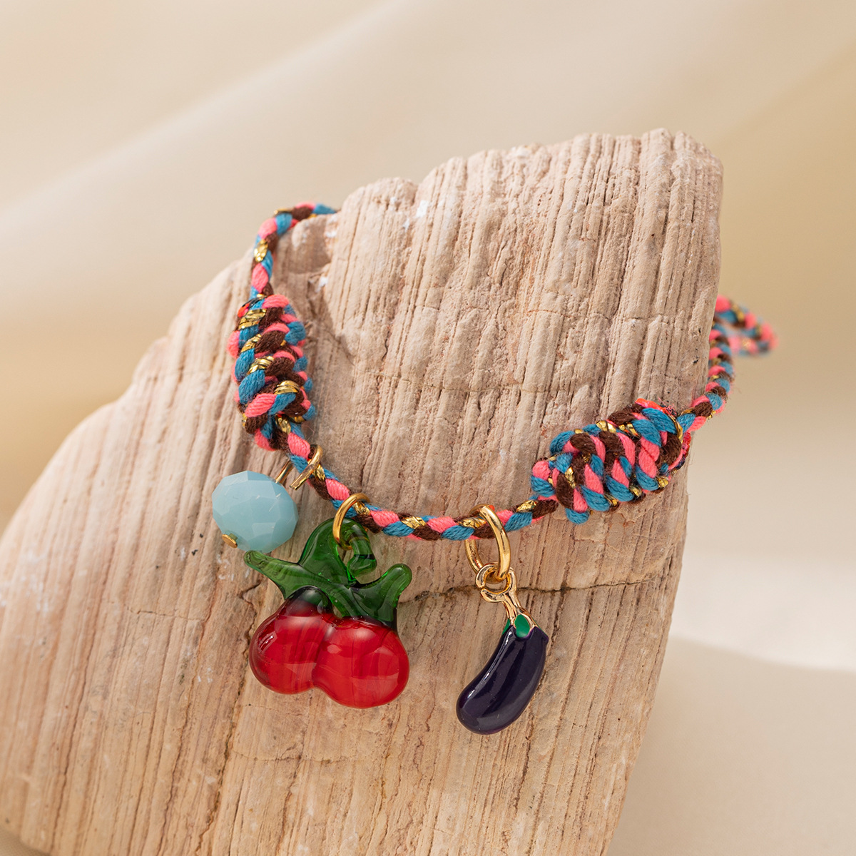 Tena Europa y América Colgante de acero inoxidable Mujer Pastoral Fruta Cereza Cuerda Tejida Pulsera Joyería de explosión transfronteriza simple