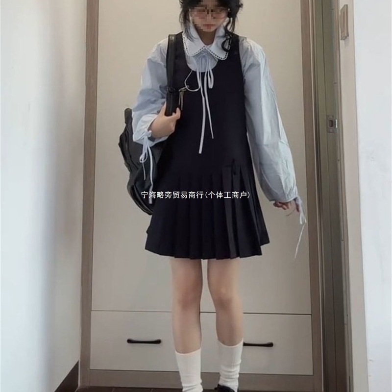 韩系穿搭一整套慵懒风无袖百褶背带连衣裙女学生搭配蓝色绑带衬衫|undefined