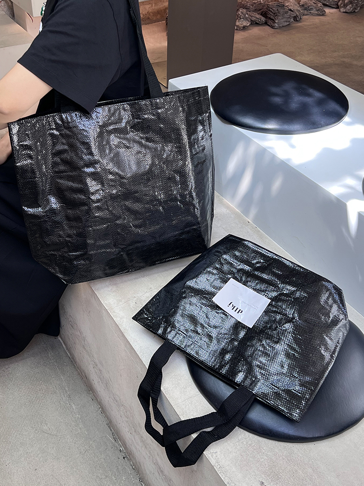 Tienda de ropa bolsa de tejido impresa LOGO ropa de mujer bolsa de compras regalos ropa al por mayor bolsa personalizada