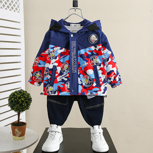 Boys' Outwears Spring and Autum Ultraman Clothes 2024 New Little Boys Cool and Handsome Windbreakers Kidsren's Autum Tops Trendy
