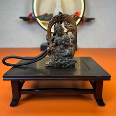 沉香雕刻規格90/60/12mm鏤空水月觀音男女同款木質文玩工藝品掛件