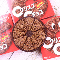 Japanese-imported snack: CISCO Nissin Wheat Crisp Bars—Red Packaging, Milk Chocolate Flavor with Cocoa-Infused Crispy Pastry