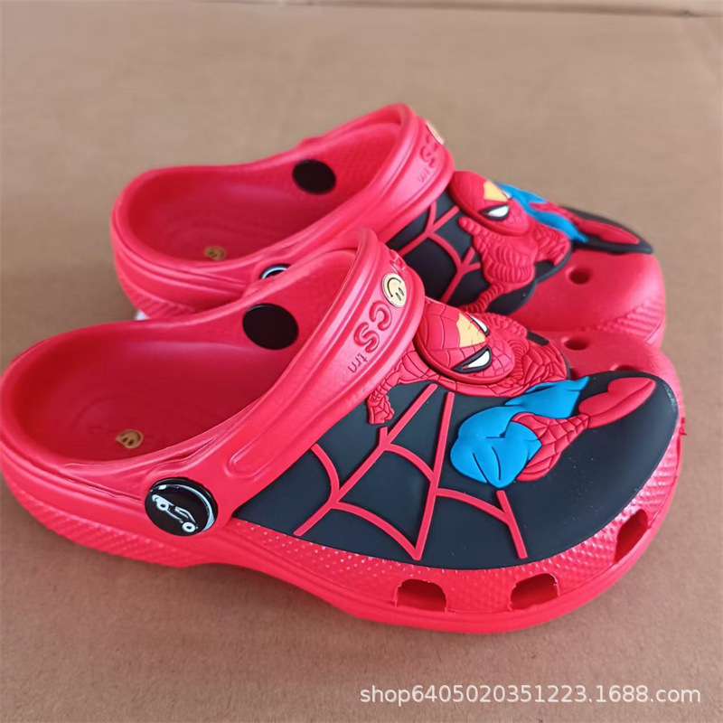 Summer New Spider-Man Collaboration Cross Children's Clogs for Boys, Big Kids, and Toddlers, Stylish and Cool Sandals
