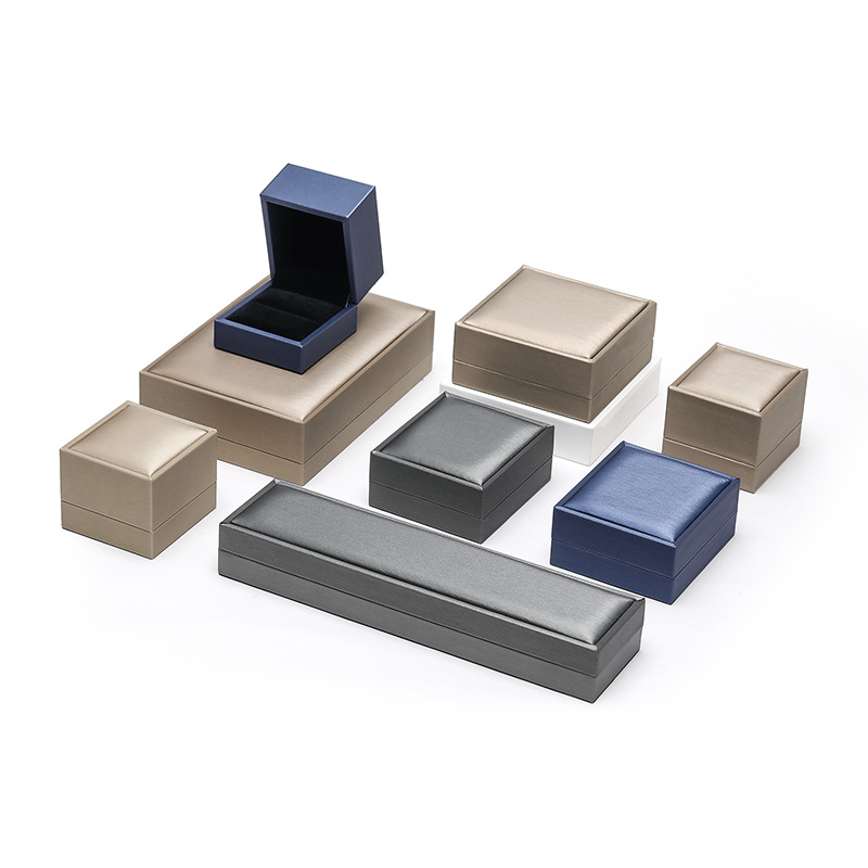Caja de joyería de cuero PU cepillado de alta gama, caja de anillo, caja de regalo de pulsera, caja de embalaje de joyería de collar, joyero
