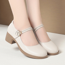 2025春秋款女鞋真皮粗跟软底中老年大码妈妈鞋走秀旗袍广场舞单鞋