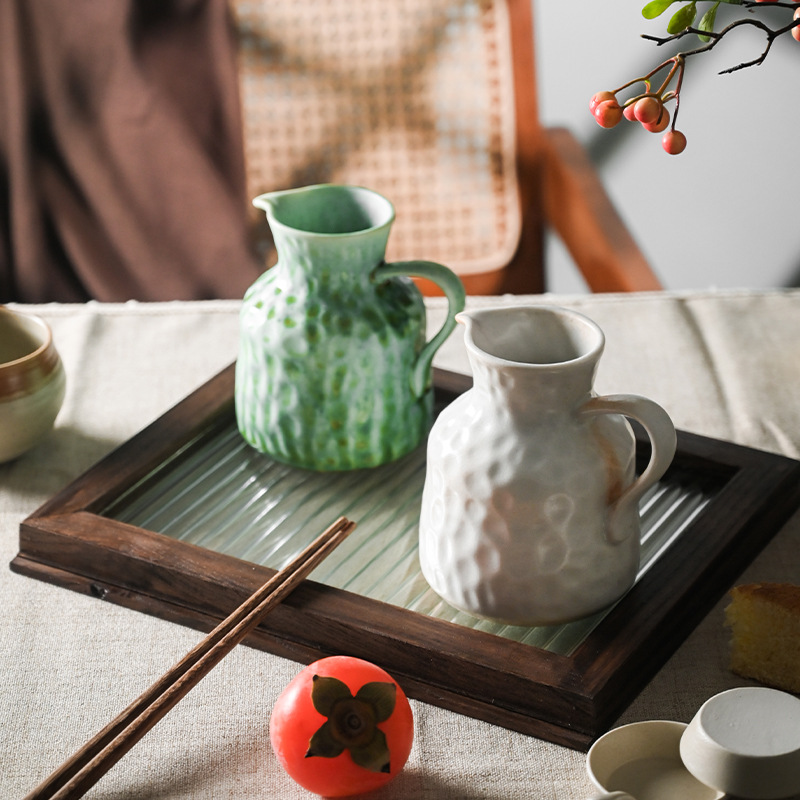 Hand-painted gold mending rustic pottery retro high-end cool water jug household high-temperature resistant cool white water fruit tea cold water pot