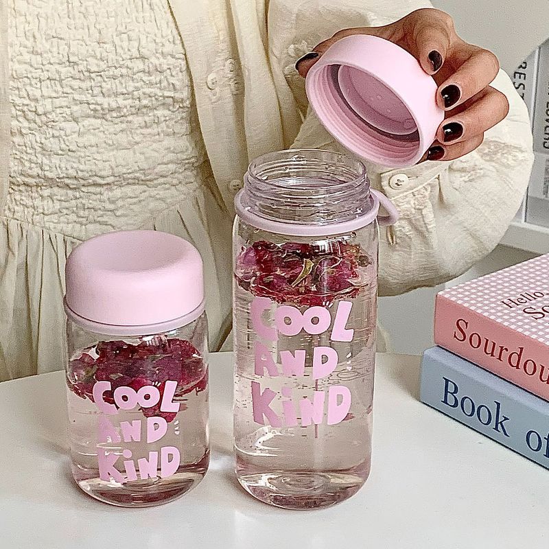 新しい高品質フラットカバーポータブルプラスチックカップかわいい女の子ポータブルミルクカップ小さなラウンドカバー広告ギフトカップ|undefined