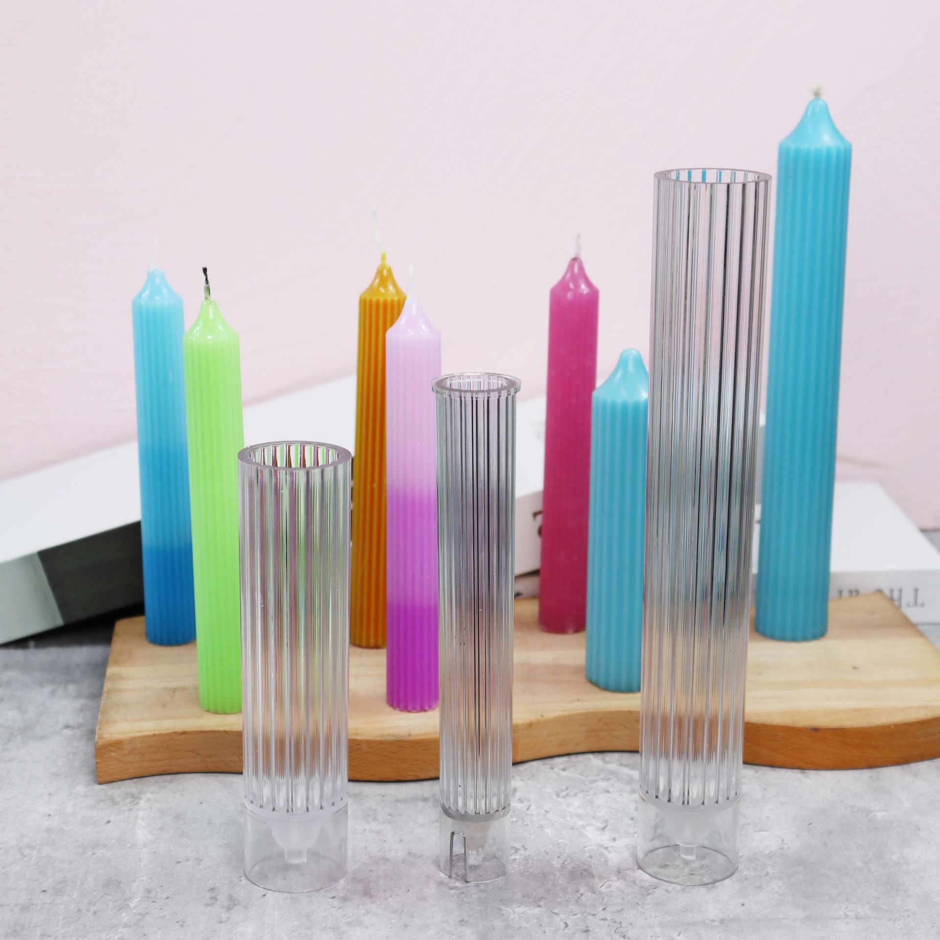 Xiongwei rack de una sola pieza Iglesia superior de alta suavidad fácil de desmoldeo multi-tamaño hecho a mano DIY molde de vela de plástico