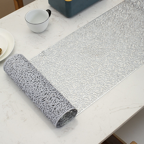 Amazon Cross-border Creative Hollow-out PVC Table Flag Gold Foil Table Flag Western Dining Mat Waterproof Heat-Resistant Insulation Table Pad 