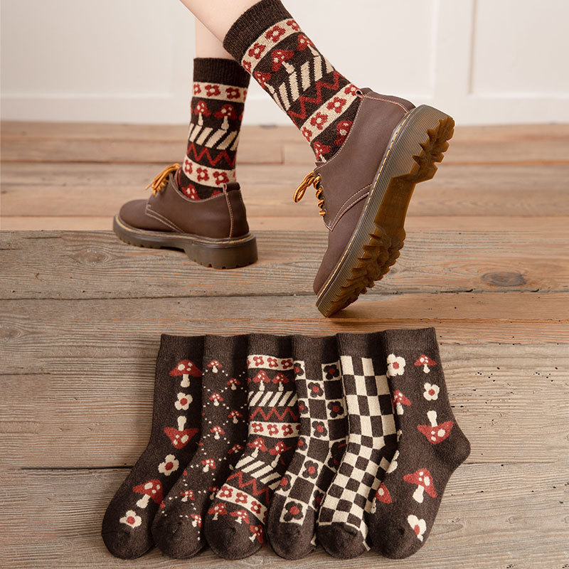 Milk Curry women's Socks Autumn Mid-tube Wool Socks women's Thickened sock women Autumn and Winter New Socks for women