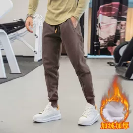 男式休闲裤;男式T恤;男式休闲短裤