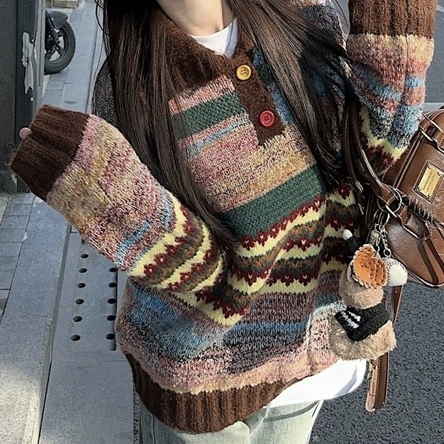 Цветные пуговицы с высоким воротником шерстяный свитер 2024 новый длинный рукав минус женский пуловер