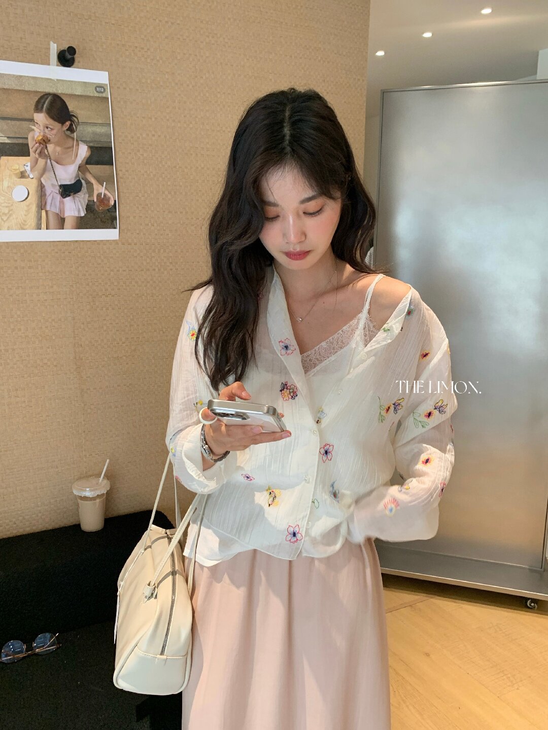 Áo sơ mi nữ tay dài thêu hoa phong cách đồng quê — trắng ngà chi tiết 7