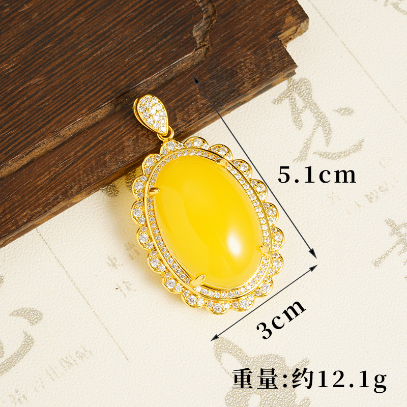 Vietnam Sha Jin retro estilo chino versátil imitación jade colgante flor tallada joyas de estilo de corte fuente transfronteriza al por mayor