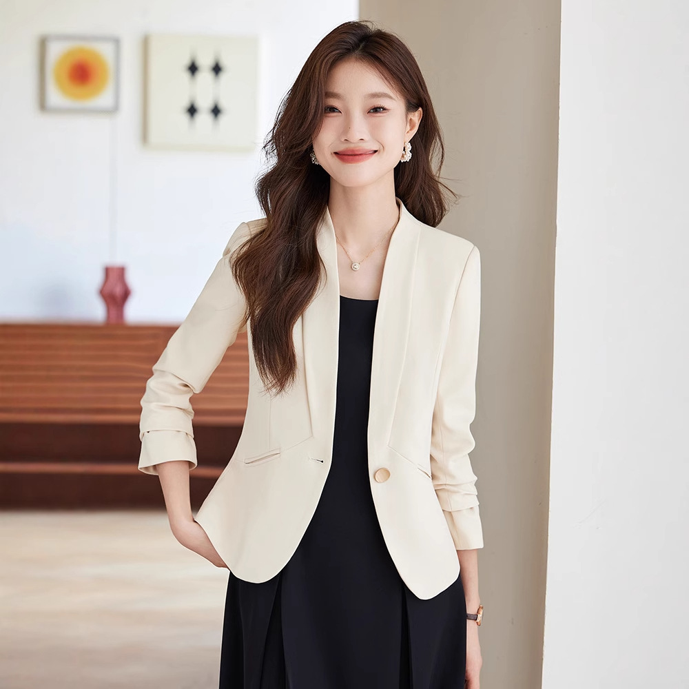 短款无领西装外套女气质秋冬高端修身白色高级感休闲女士西服上衣