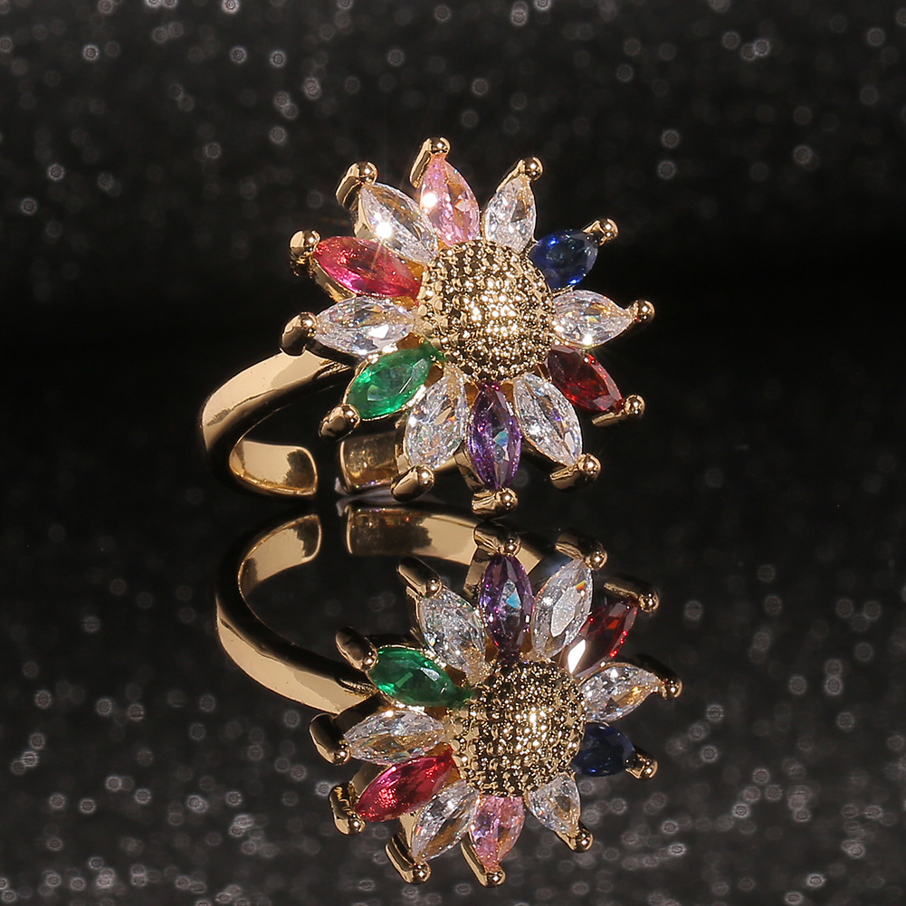 Fashion Flower Ring Micro-inlaid Zircon Copper Ring display picture 4