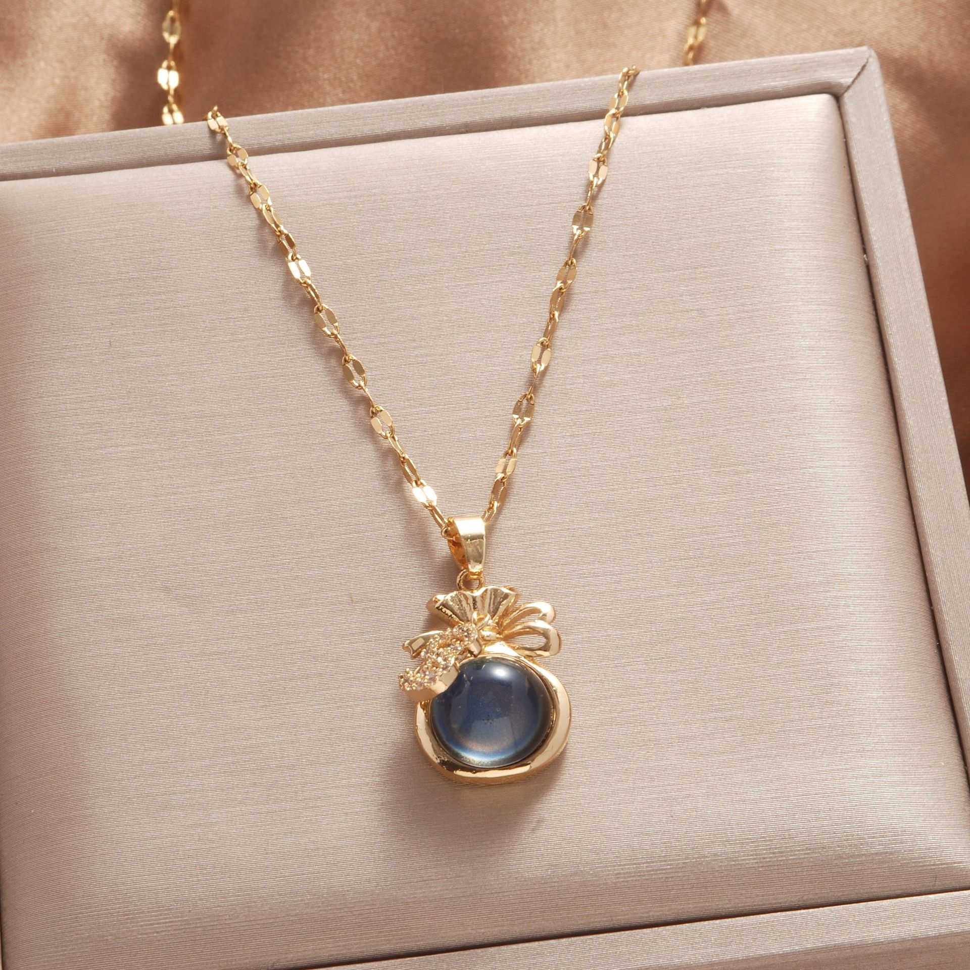 Sweet Heart Shape Fox Deer Titanium Steel Inlay Zircon Necklace Colorza_colorza_5