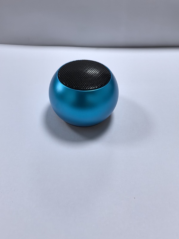 M3.M1 人気の TWS.mini メタル Bluetooth スピーカー Selfie Bluetooth スピーカークリエイティブ Bluetooth 小型鋼砲スピーカー|undefined
