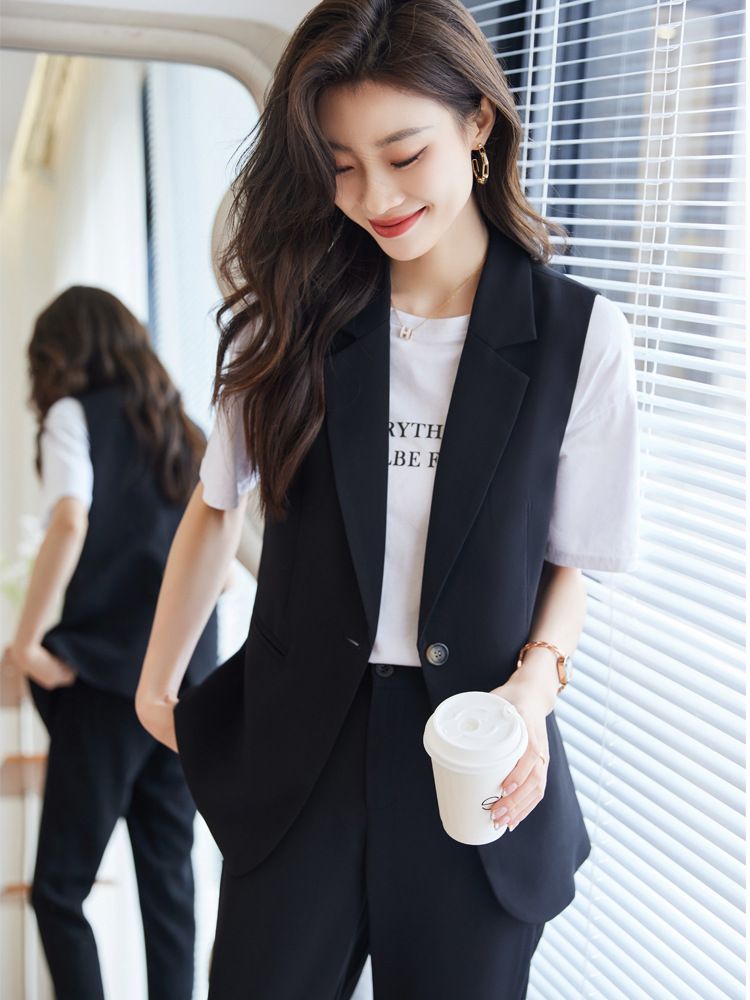 Apricot vest