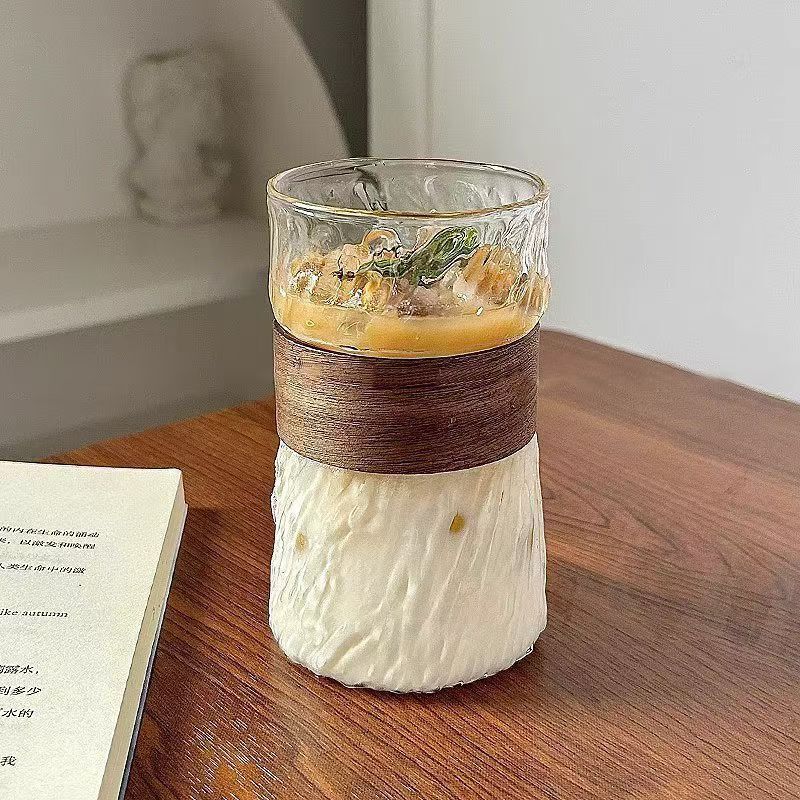 In-Stock Glass Ear-Hanging Coffee Cup, Transparent with Cup Sleeve, Iced Americano Cup, Vintage High-Appearance Breakfast Milk Cup