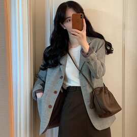 韩国chic复古气质翻领三粒扣双口袋简约宽松百搭长袖休闲外套女女