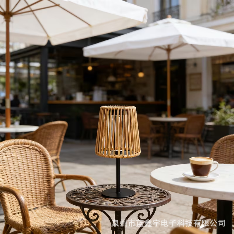Transfronterizos al aire libre solar de caña linterna jardín decoración atmósfera de proyección paisaje lámpara de mesa candelabrera linterna