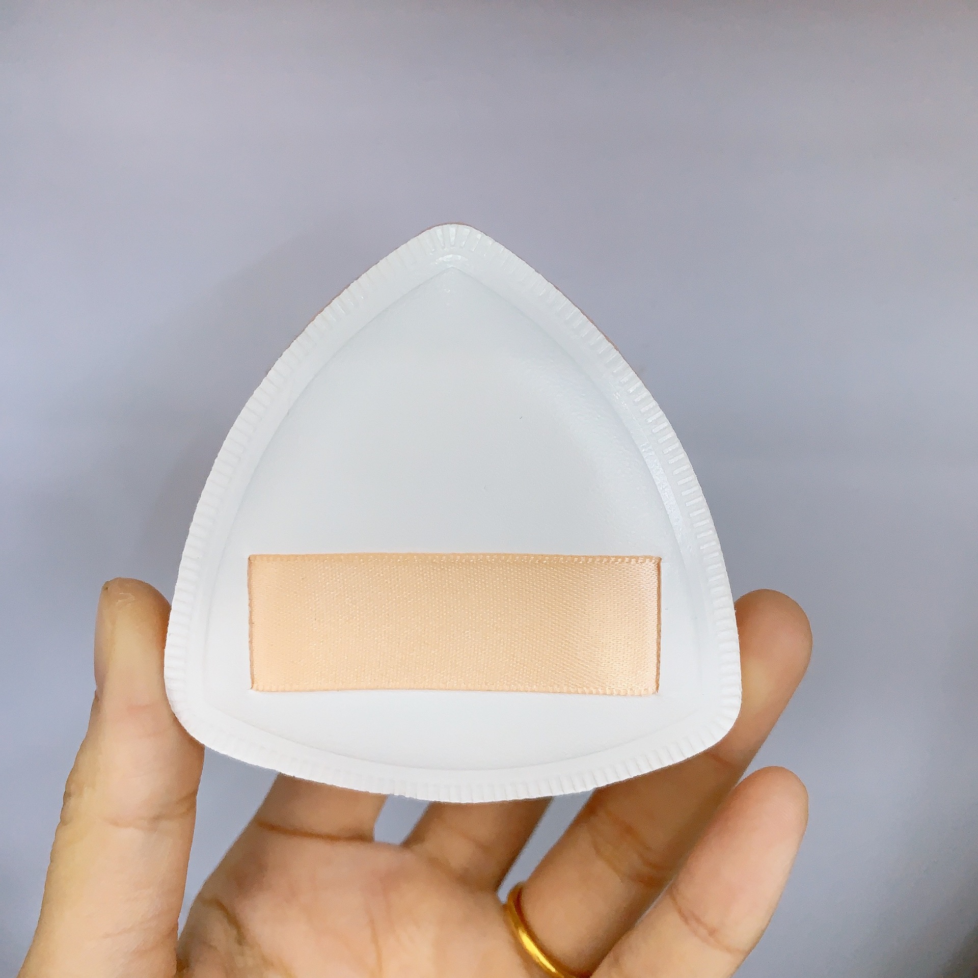 Puff de piña negra de alta calidad Esponja triangular Puff Base líquida Maquillaje especial Puff negro de doble cara seco y húmedo XL