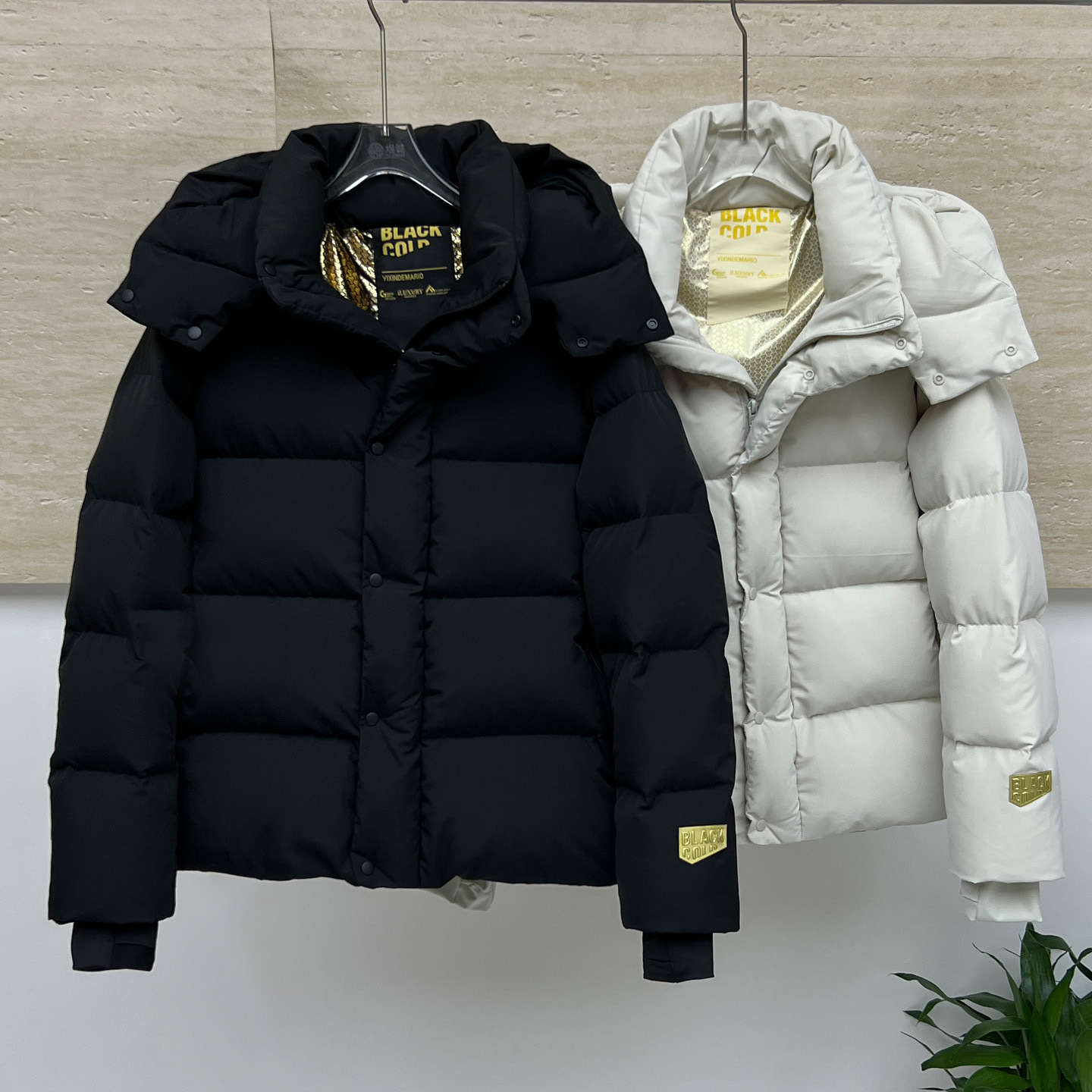 Black Gold Dynamic Queen down Jacket Women's Short Thickened 2025 New Hooded Waist 90 White Duck down Warm Jacket