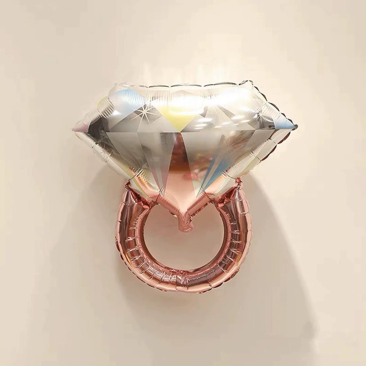 Wedding ring for St. Valentine's Day, commemorative balloon
