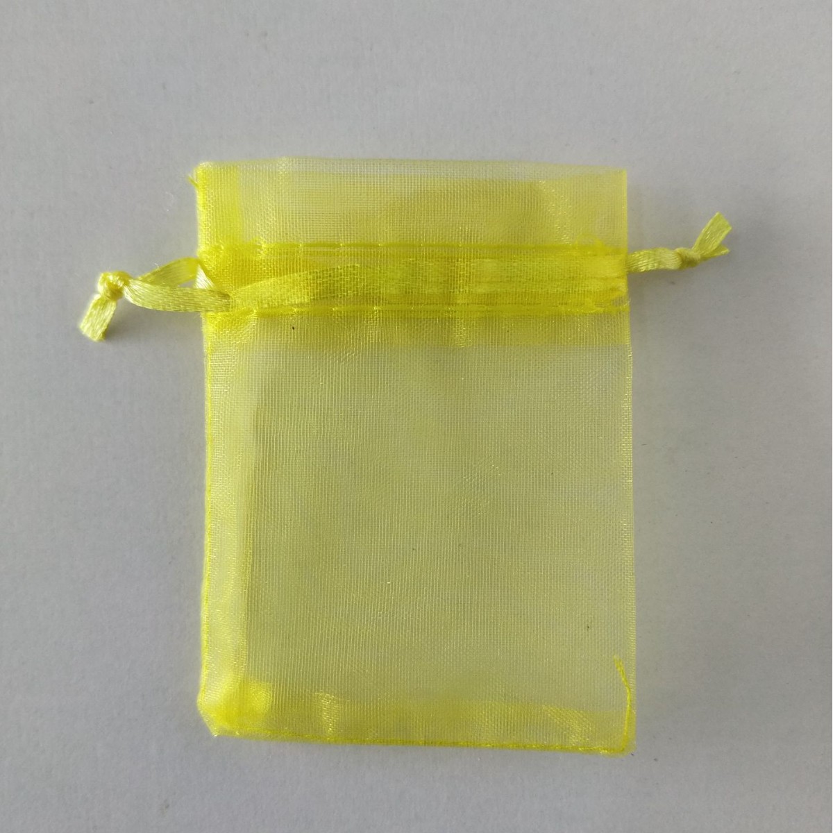 Bolsas de hilo transparentes multicolores personalizadas bolsas de hilo de prueba bolsas de embalaje de dulces redondas bolsas de regalo de boda festiva fábrica