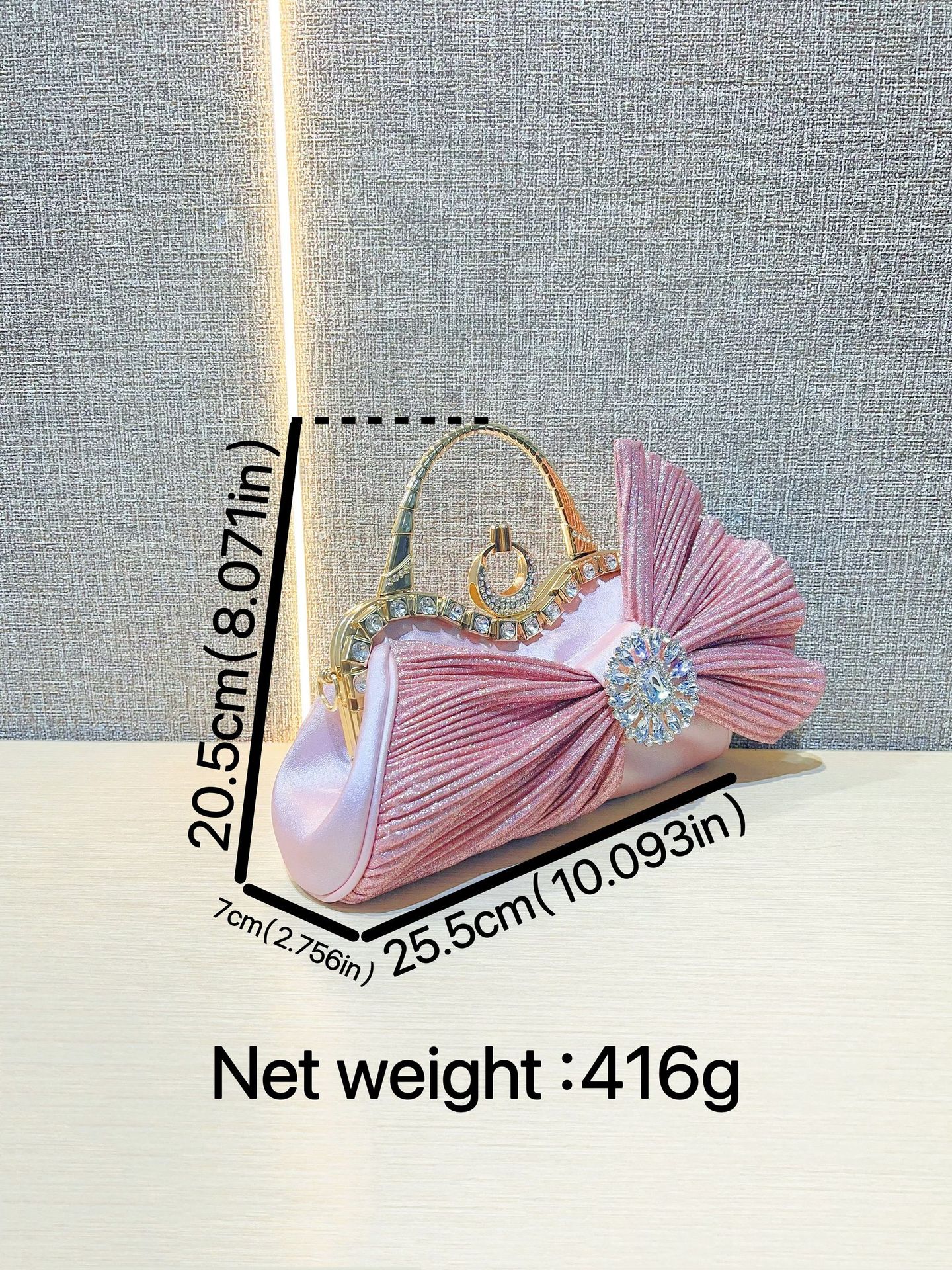 505g Weight Polyester Lining Material Ruched Bag Fashion Element Open Closure Type Single Shoulder Strap Strap Type Handbag Bags Type Casual, Party, Street Occasion Pu Leather Material Bow Knot Pattern All Seasons Season Women's Gender Elegant, Streetwear Style Pillow Shape Shape Small Size Pink Black Gold Pu Leather Bow Knot Ruched Bag Pillow Shape Evening Bags 无