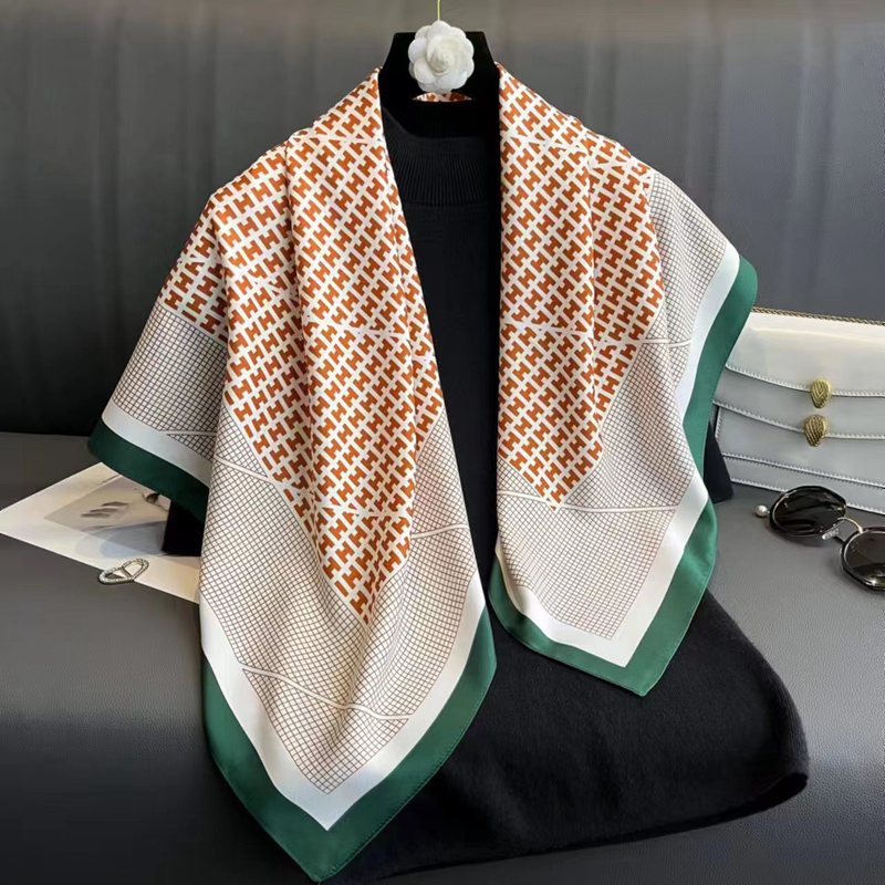 90x90シルクタオルの新型春と秋の大きい方のタオルのファッションのスカーフは首を囲んで首を保護します。|undefined