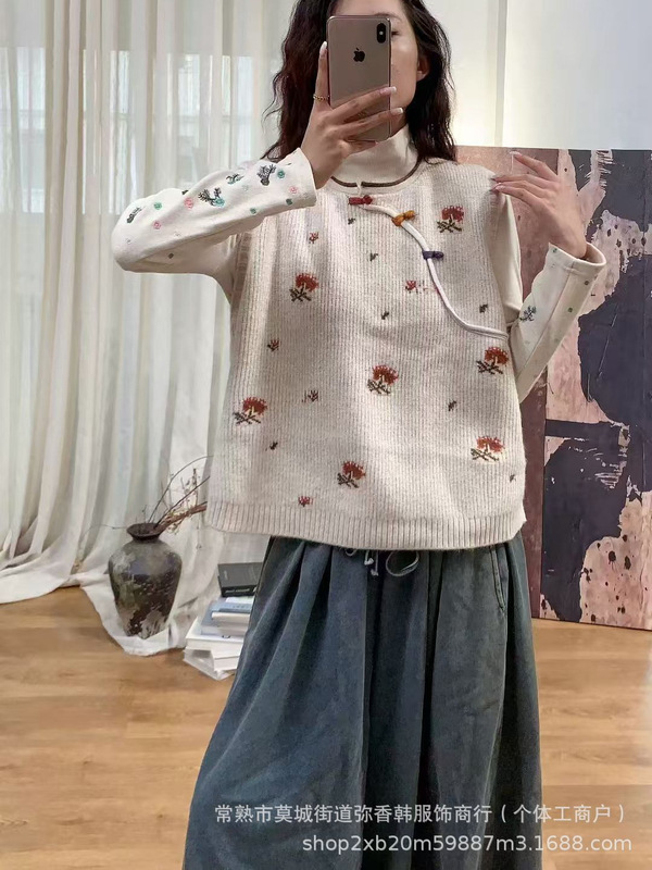 圆领国风盘扣针织马甲背心女2025早秋新款宽松外穿新中式毛衣马夹|undefined