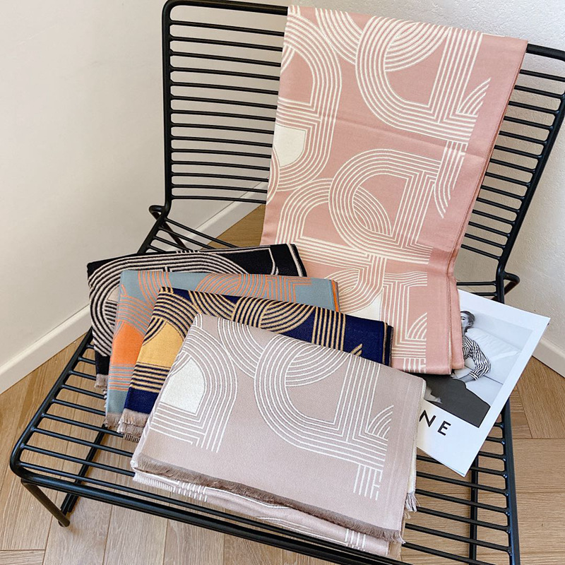 2021 estilo coreano versátil nueva bufanda de cachemira invierno de mujer engrosada cálida bufanda de dos colores de doble cara chal de doble uso