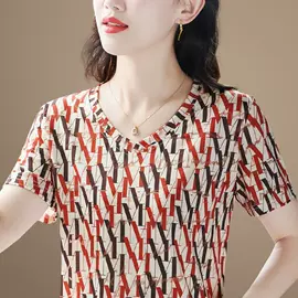 时尚休闲套装;女式T恤;运动套装
