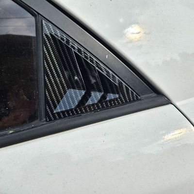 Wind-Resistant Special Car Windows, Şüşə kənarı xromları/moldingləri
