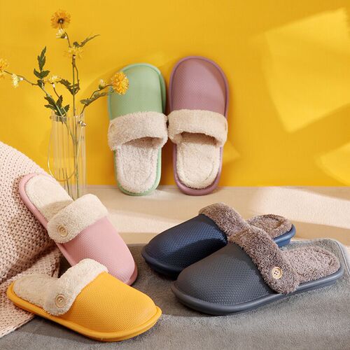 Korean version of the new autumn and winter removable cotton shoes for home warmth thick-soled couples Internet celebrity plush postpartum cotton slippers wholesale