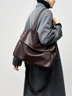 Summer capacious one-shoulder bag, genuine leather