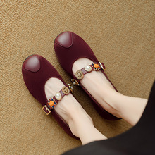 2025新款羊皮气质圆头时尚平底鞋一字扣带浅口单鞋4041大码女鞋