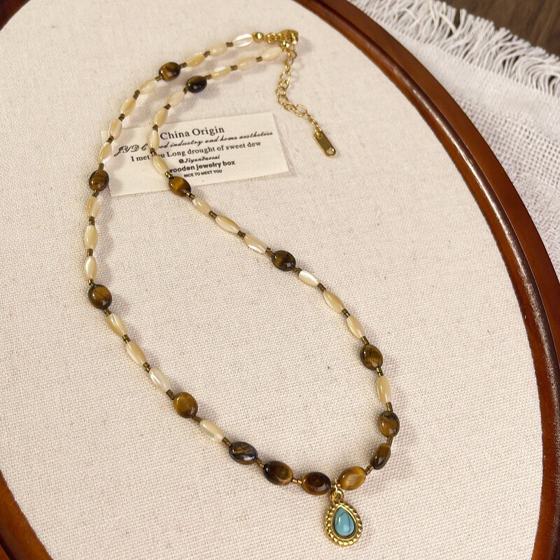 2025 Niche Beaded Maillard Turquoise Handmade Beaded Natural Stone Necklace Korean Style Blogger Commuter Clavicle Chain