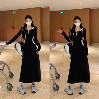 2025年大码撞色连帽长袖连衣裙女秋季黑色裙子设计感过膝别致长裙