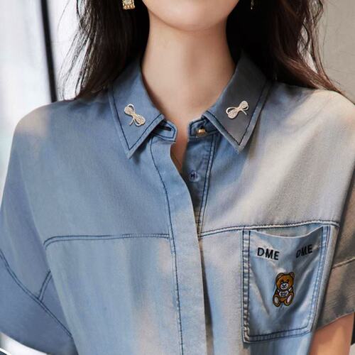 Autumn new new style, light luxury style, diamond-encrusted fashion, all-matching bow brooch, anti-exposure suit, corsage