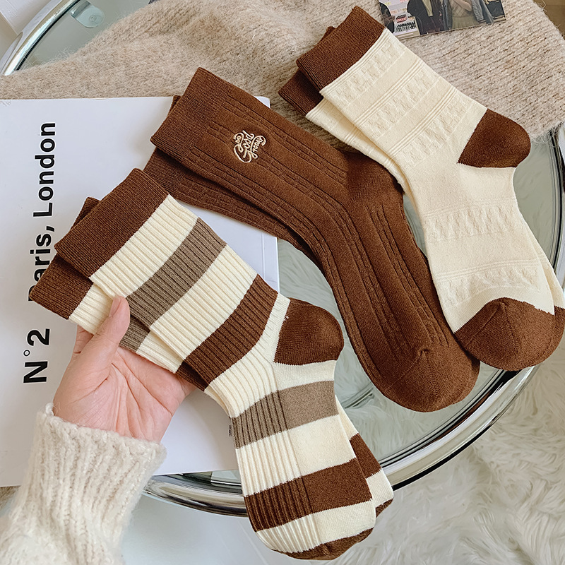 Autumn and winter Color stripe Socks In cylinder ins Wave solar system Simplicity Warm Cashmere Piles of socks College wind Socks